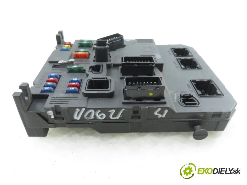 PEUGEOT 206 liftback (2A/C) HB 2003 55,00 1.4 75 - KFW 1360,00 MODUL BSI 9646777380