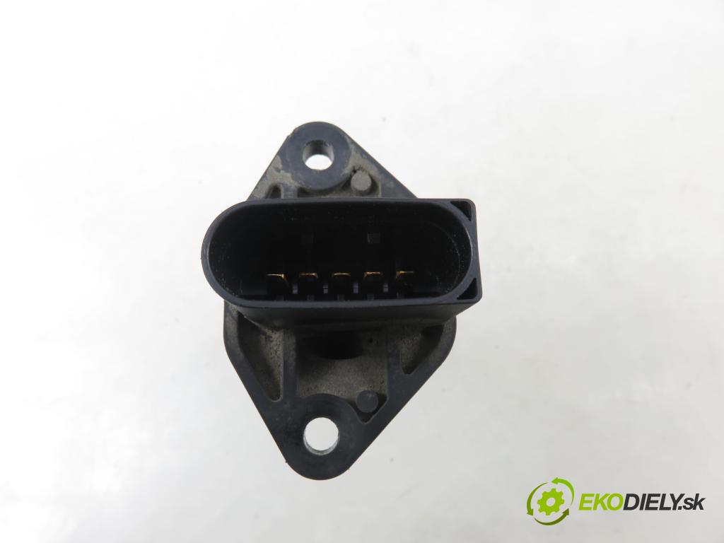 VW PASSAT B5.5 Variant (3B6) KOMBI 2002 96,00 1.9 TDI - AWX 1896,00 váha vzduchu vzduchu F00C2G2055