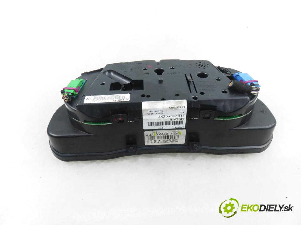 VW PASSAT B5.5 Variant (3B6) KOMBI 2002 96,00 1.9 TDI - AWX 1896,00 prístrojovka elektrický 3B0920827AX