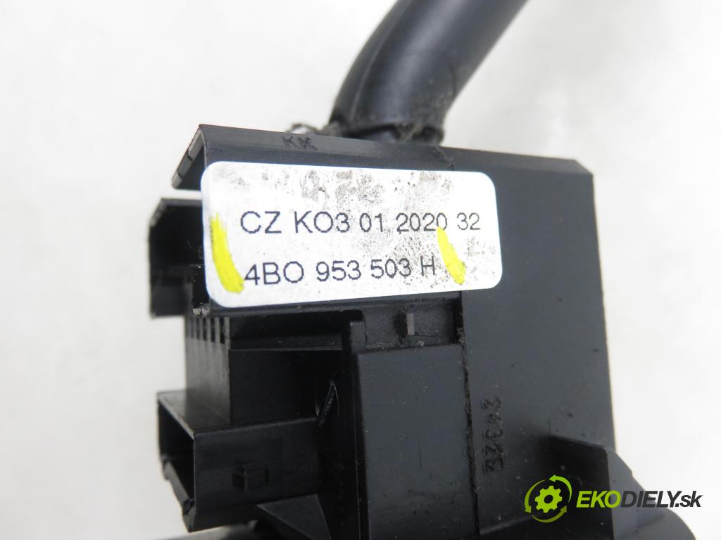 VW PASSAT B5.5 Variant (3B6) KOMBI 2002 96,00 1.9 TDI - AWX 1896,00 páčka/prepínač 1J0953513 ; 4B0953503H