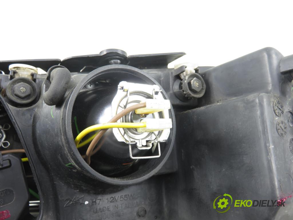 VW PASSAT B5.5 Variant (3B6) KOMBI 2002 96,00 1.9 TDI - AWX 1896,00 Svetlo PP