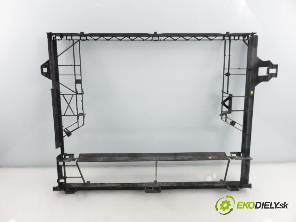 PORSCHE CAYENNE II (92A) SUV 2010 176,00 3.0 Diesel - M 05.9E 2967,00 držák pod chladiča 7P0121201F