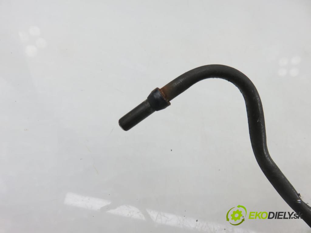 VW PASSAT B5.5 Variant (3B6) KOMBI 2002 96,00 1.9 TDI - AWX 1896,00 trubka vypínacího ložiska 8E1721465R