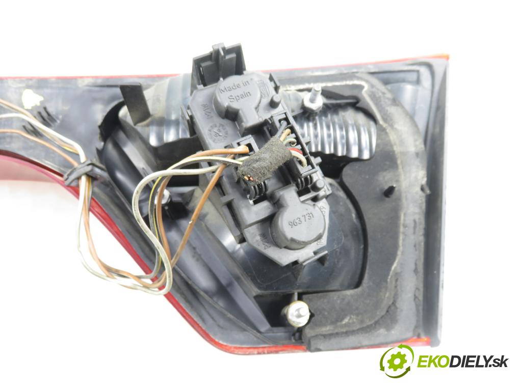 SEAT TOLEDO II (1M2) SEDAN 2001 66,00 1.9 TDI 90 - ALH 1896,00 Zadné čelo dverí kufor 1M5945225D