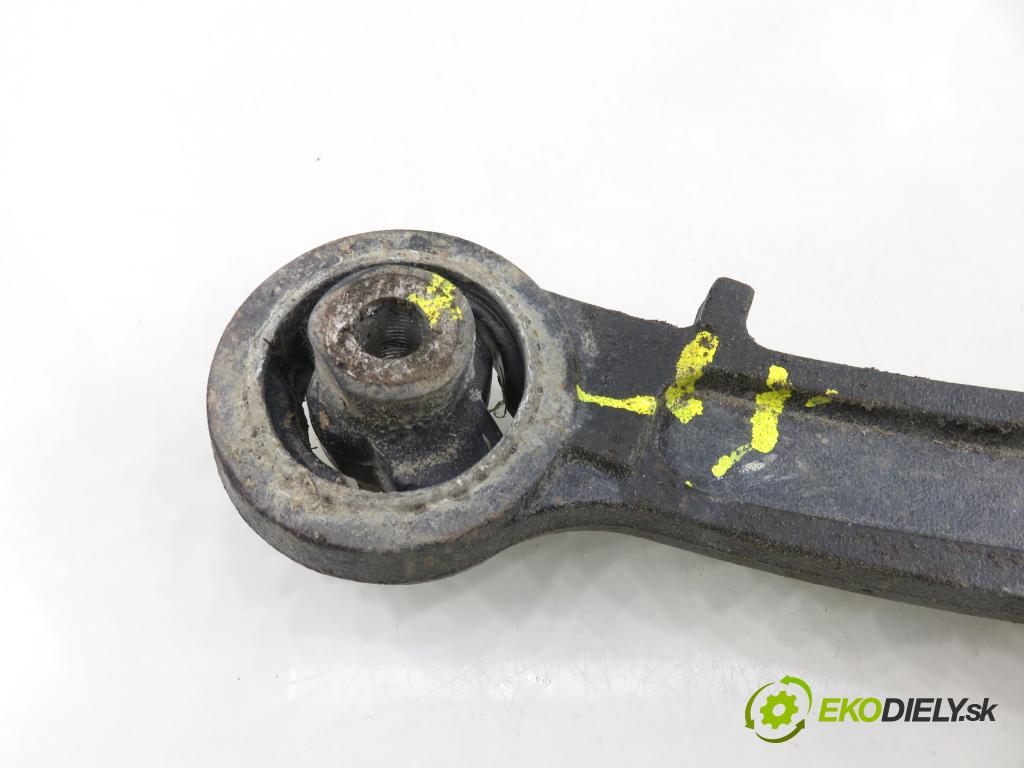 FIAT PANDA Van (169_) HB 2006 40,00 1.1 - 187 A1.000 1108,00 rameno PP