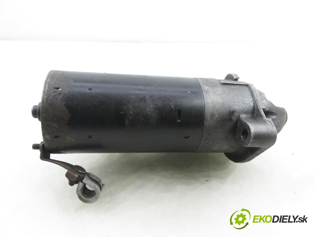 VW PASSAT B5.5 Variant (3B6) KOMBI 2002 96,00 1.9 TDI - AWX 1896,00 Štartér 068911024G ; 0001110128 ; 0001110129 (Štartér)