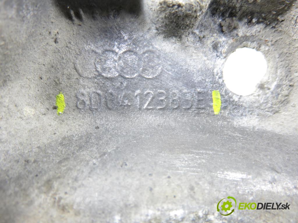 VW PASSAT B5.5 Variant (3B6) KOMBI 2002 96,00 1.9 TDI - AWX 1896,00 Uchytenie tlmiča 8D0412383E