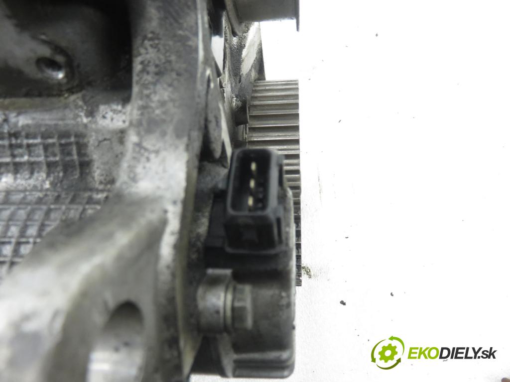 AUDI A4 Avant (8E5, B6) KOMBI 2004 140,00 1.8 T quattro - BEX 1781,00 (hlava 06A103373AS