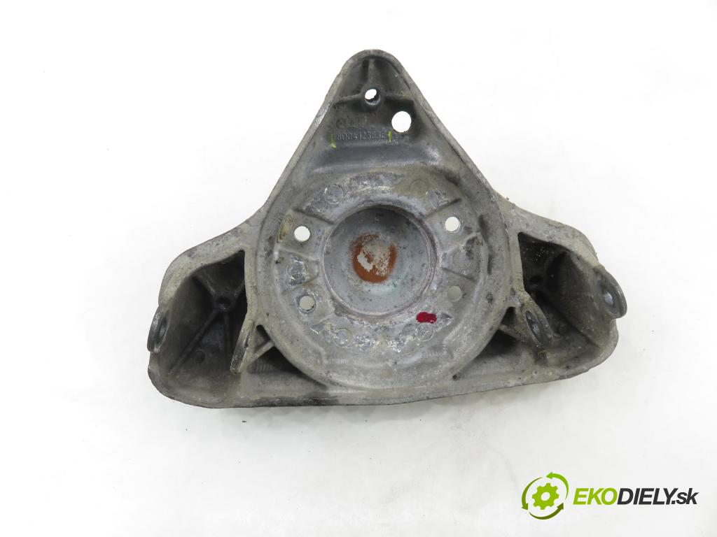 VW PASSAT B5.5 Variant (3B6) KOMBI 2002 96,00 1.9 TDI - AWX 1896,00 Uchytenie tlmiča 8D0412383E