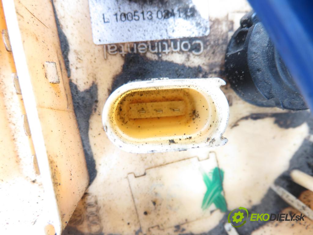 PORSCHE CAYENNE II (92A) SUV 2010 176,00 3.0 Diesel - M 05.9E 2967,00 pumpa paliva 7P6919679A ; A2C53352042