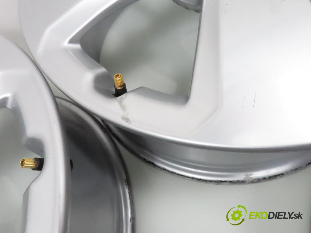 AUDI 0 disky / disk 8V0601025C