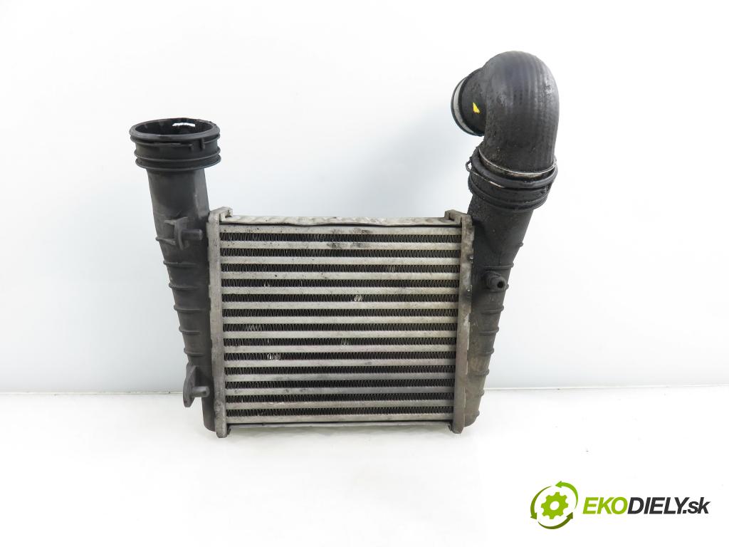 VW PASSAT B5.5 Variant (3B6) KOMBI 2002 96,00 1.9 TDI - AWX 1896,00 chladič intercooler 
