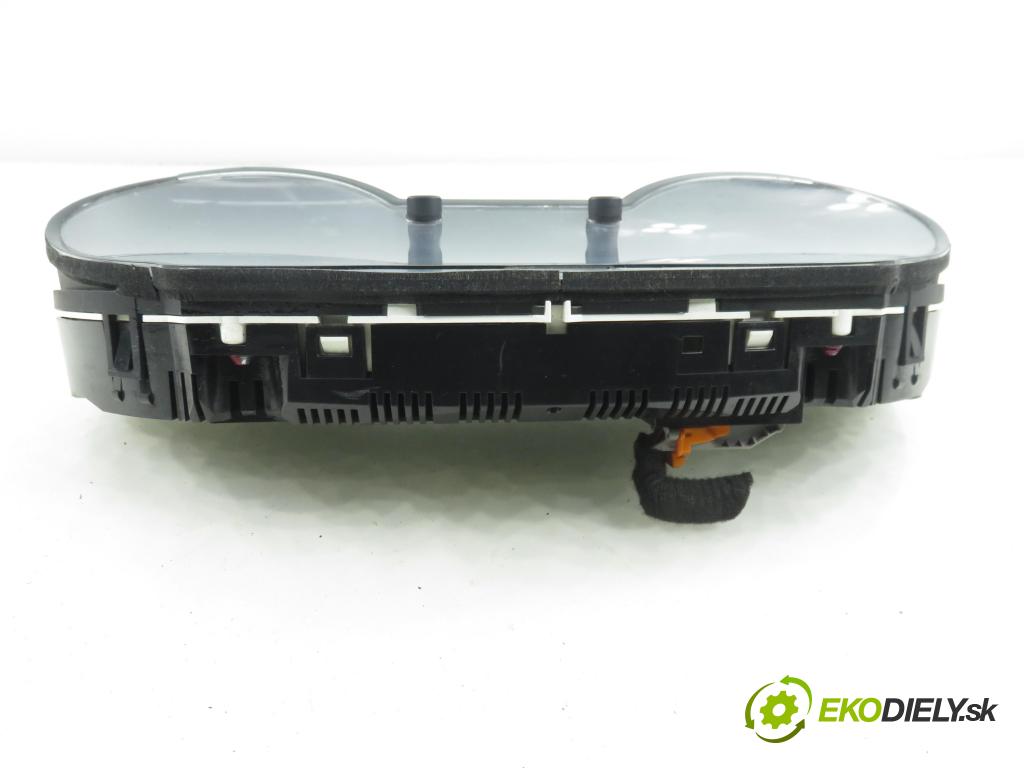 AUDI Q5 (8R) SUV 2010 176,00 3.0 TDI quattro - CCWA 2967,00 prístrojovka elektrický 8R0920930D ; 503002381402