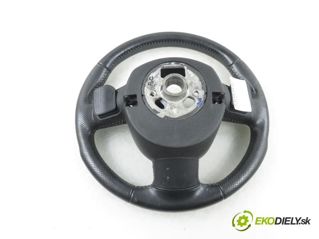 AUDI Q5 (8R) SUV 2010 176,00 3.0 TDI quattro - CCWA 2967,00 volant 8P0419091EB (Volant)