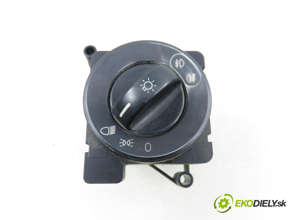 MERCEDES-BENZ SPRINTER 3,5-t Skrzynia (906) FURGON 2007 80,00 311 CDI (906.631, 906.633, 906.635, 906.637) - OM  2148,00 prepínač svetlá A9065450304