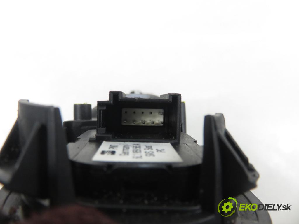 SEAT IBIZA III (6L1) HB 2005 55,00 1.4 16V - BBY 1390,00 klika LPW 6L1837113C