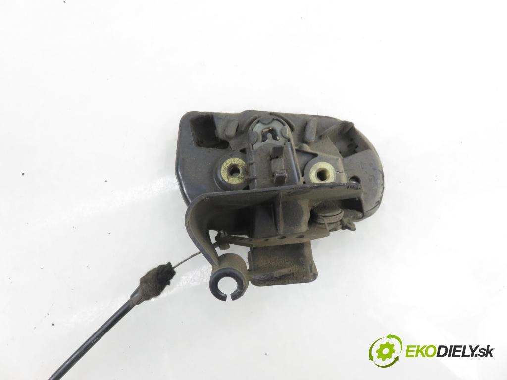 VW CADDY III Furgon (2KA, 2KH, 2CA, 2CH) FURGON 2006 77,00 1.9 TDI - BLS 1896,00 zámok dveře posúvne 2K0843654T