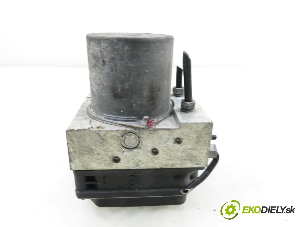 AUDI Q5 (8R) SUV 2010 176,00 3.0 TDI quattro - CCWA 2967,00 pumpa ABS 8R0614517AG ; 0265951044 ; 0265236148 (Pumpa ABS)