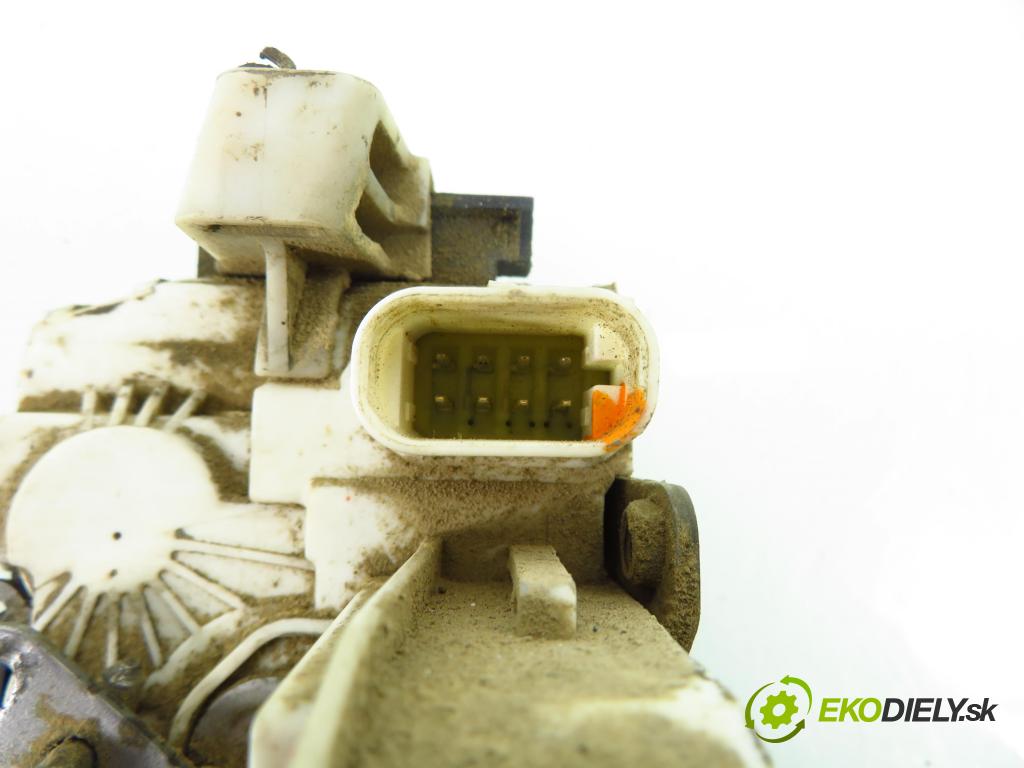 MERCEDES-BENZ SPRINTER 3,5-t Skrzynia (906) FURGON 2007 80,00 311 CDI (906.631, 906.633, 906.635, 906.637) - OM  2148,00 zámok dvierka A9067400835