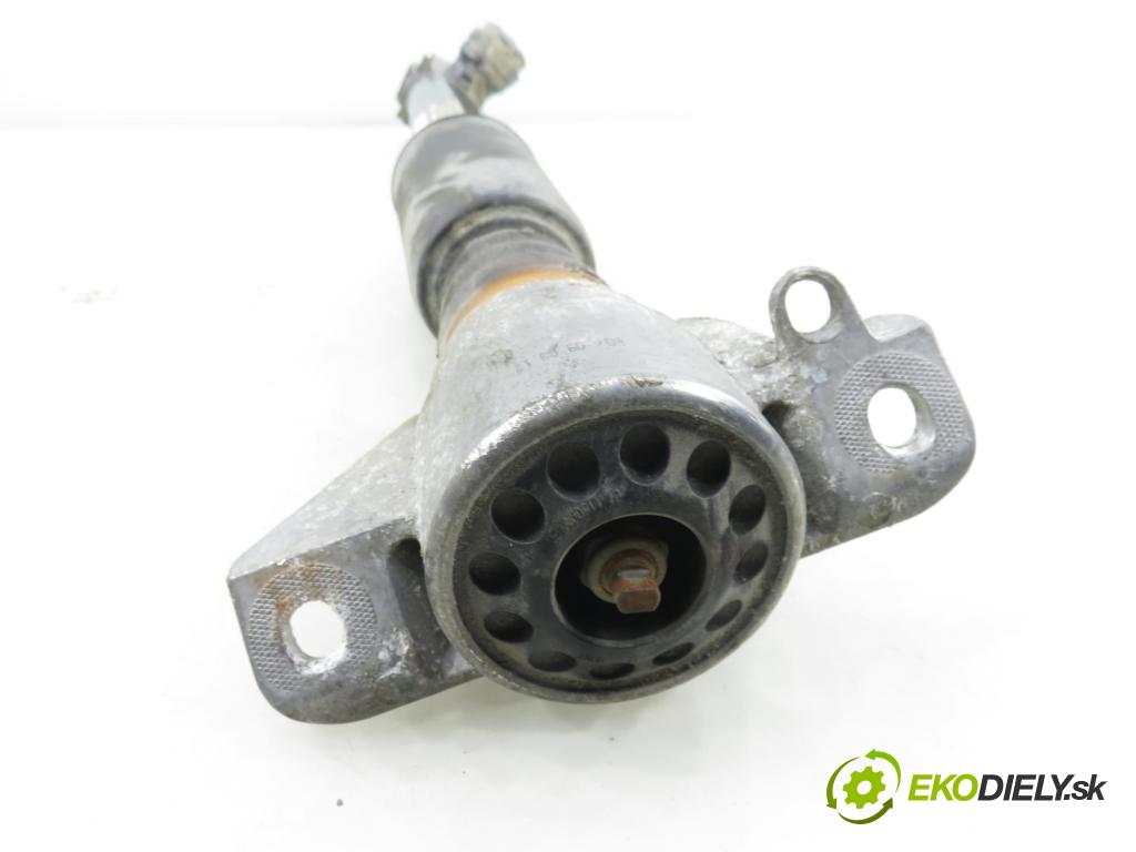 AUDI Q5 (8R) SUV 2010 176,00 3.0 TDI quattro - CCWA 2967,00 tlumič LT 8F0513026