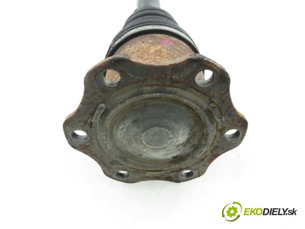 AUDI Q5 (8R) SUV 2010 176,00 3.0 TDI quattro - CCWA 2967,00 poloos PP 8R0407271C