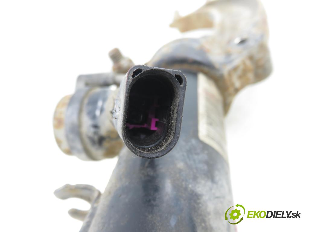 AUDI Q5 (8R) SUV 2010 176,00 3.0 TDI quattro - CCWA 2967,00 MCPERSON PP 8R0413030J