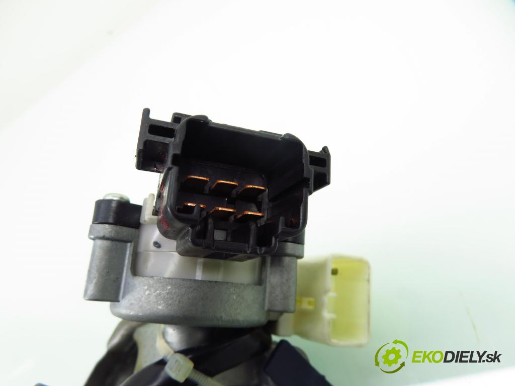 SUZUKI SWIFT III (MZ, EZ) HB 2007 67,00 1.3 91 - M13A 1328,00 spinačka / zámky 3397062J00