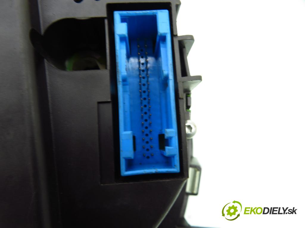 SKODA OCTAVIA I (1U2) LIFTBACK 2000 66,00 1.9 TDI 90- AGR 1896,00 Prístrojovka elektrický 81071428