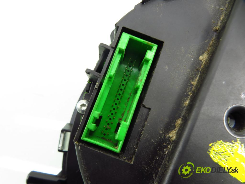 SKODA OCTAVIA I (1U2) LIFTBACK 2000 66,00 1.9 TDI 90- AGR 1896,00 Prístrojovka elektrický 81071428