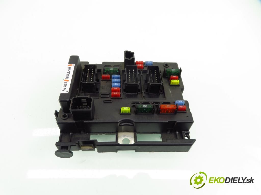 PEUGEOT 206 liftback (2A/C) HB 2003 55,00 1.4 75 - KFW 1360,00 MODUL BSM 9657608580