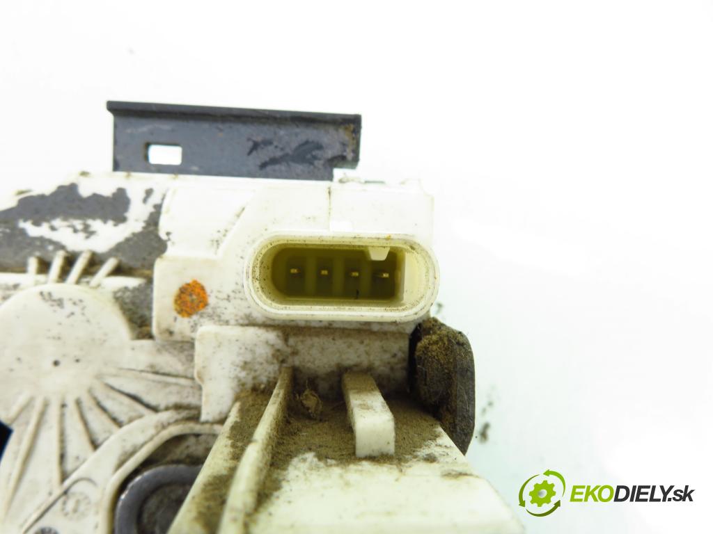 MERCEDES-BENZ SPRINTER 3,5-t Skrzynia (906) FURGON 2007 80,00 311 CDI (906.631, 906.633, 906.635, 906.637) - OM 2148,00 zámok A9067201735