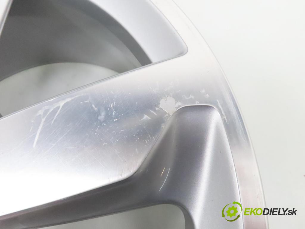 AUDI 0 disky / disk 8R0601025J