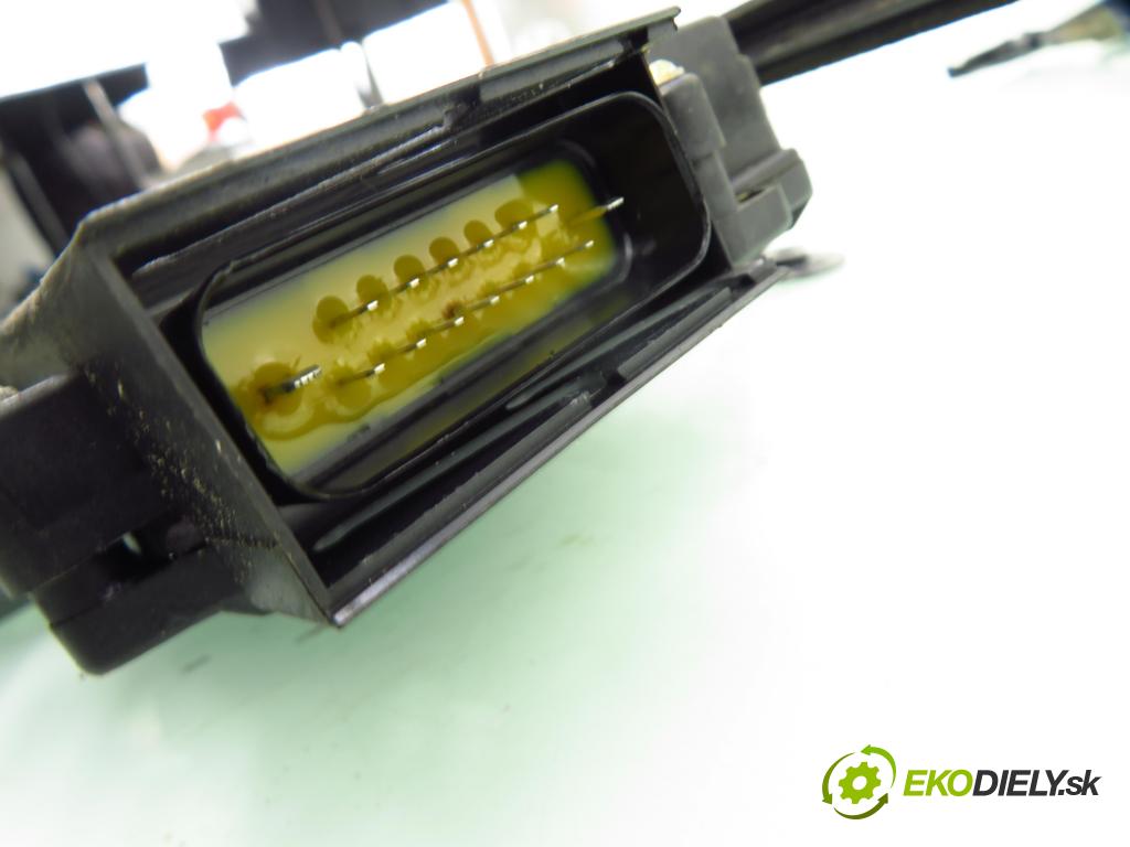 FORD GALAXY (WGR) MINIVAN 2002 85,00 2.0 i DOHC 116 - NSE 1998,00 Mechanizmus okien YM21A23201AA ; 7M3837401