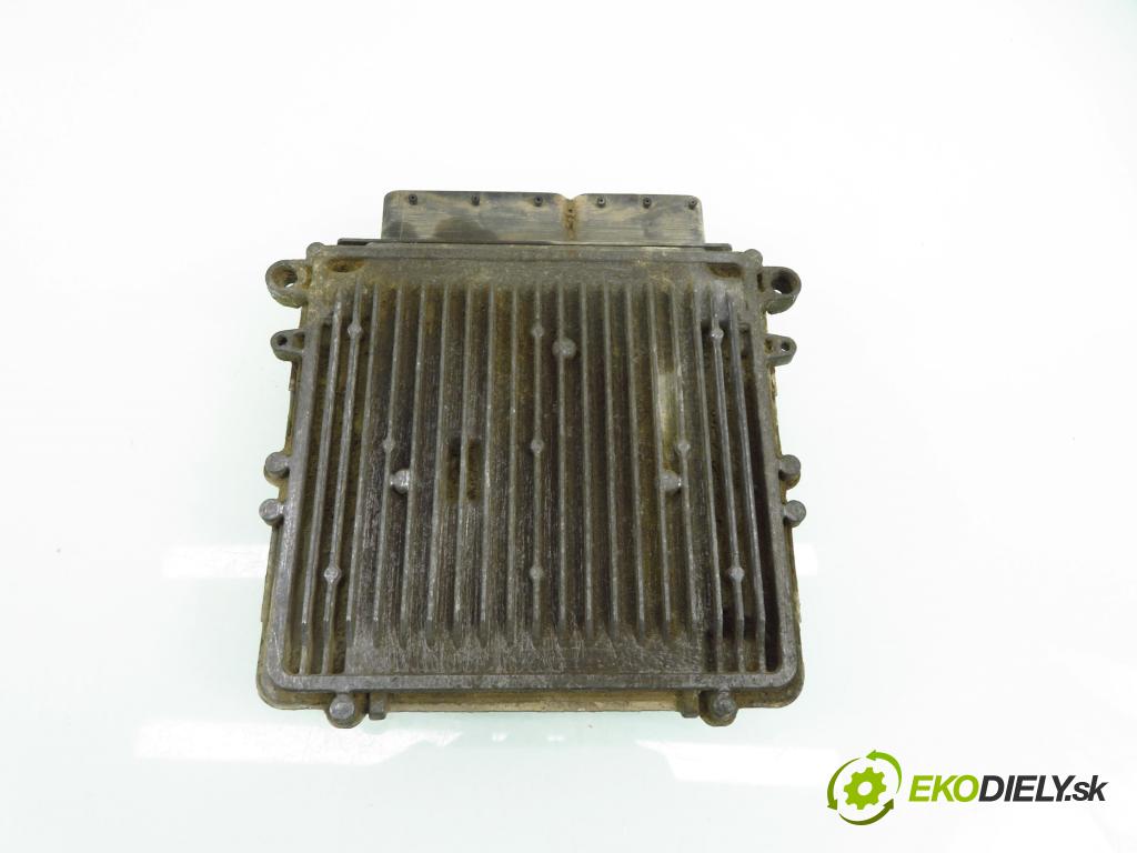 MERCEDES-BENZ SPRINTER 3,5-t Skrzynia (906) FURGON 2007 80,00 311 CDI (906.631, 906.633, 906.635, 906.637) - OM  2148,00 Riadiaca jednotka Motor A6461500477 ; 0281014202