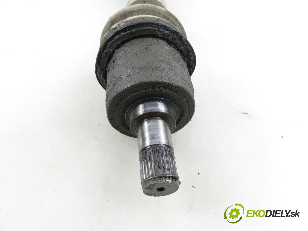 HONDA CR-V I (RD) SUV 1998 94,00 2.0 16V 4WD (RD1, RD3) - B20B3 1972,00 poloos LP