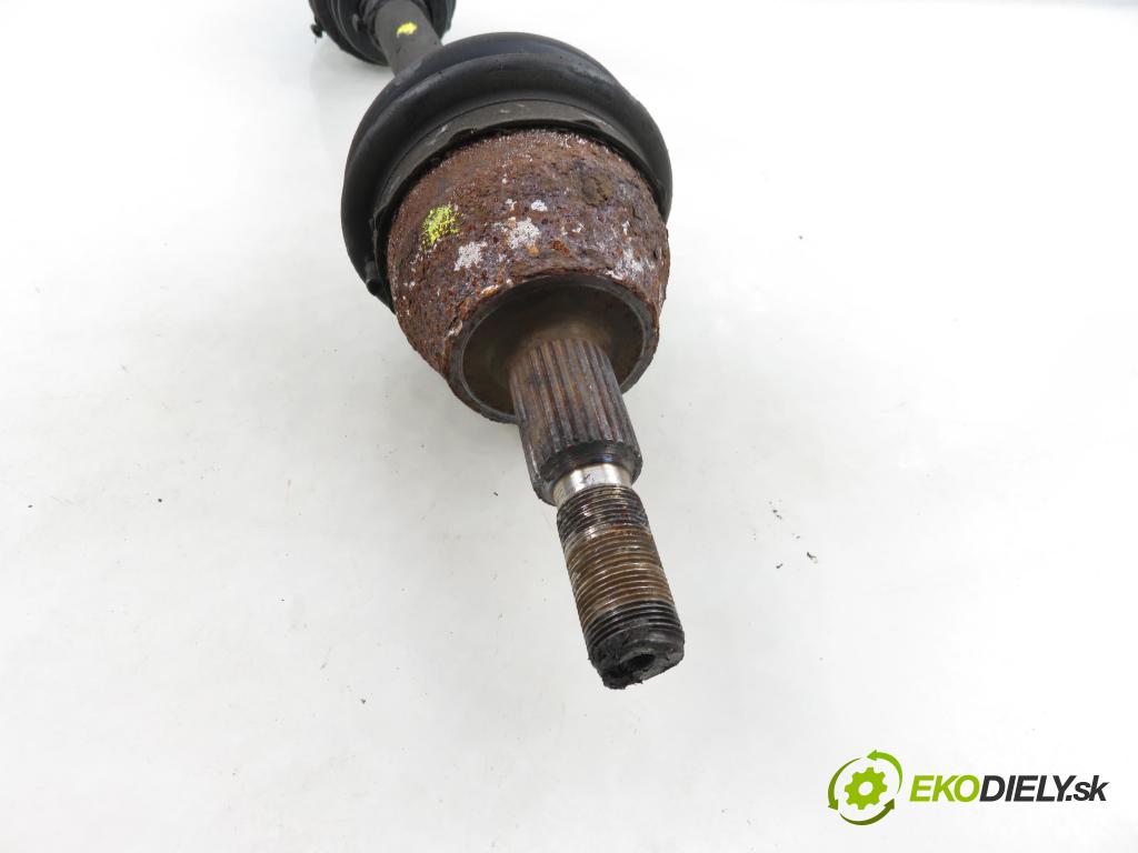 FORD FOCUS III Turnier KOMBI 2012 85,00 1.6 TDCi - T1DB 1560,00 Poloos LP AV613B437CB