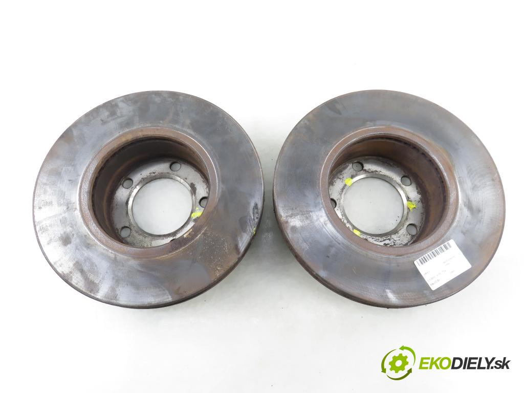 OPEL MOVANO Furgon (X70) FURGON 2005 84,00 2.5 DTI - G9U 724 2464,00 Lamela kotúč brzdová predný