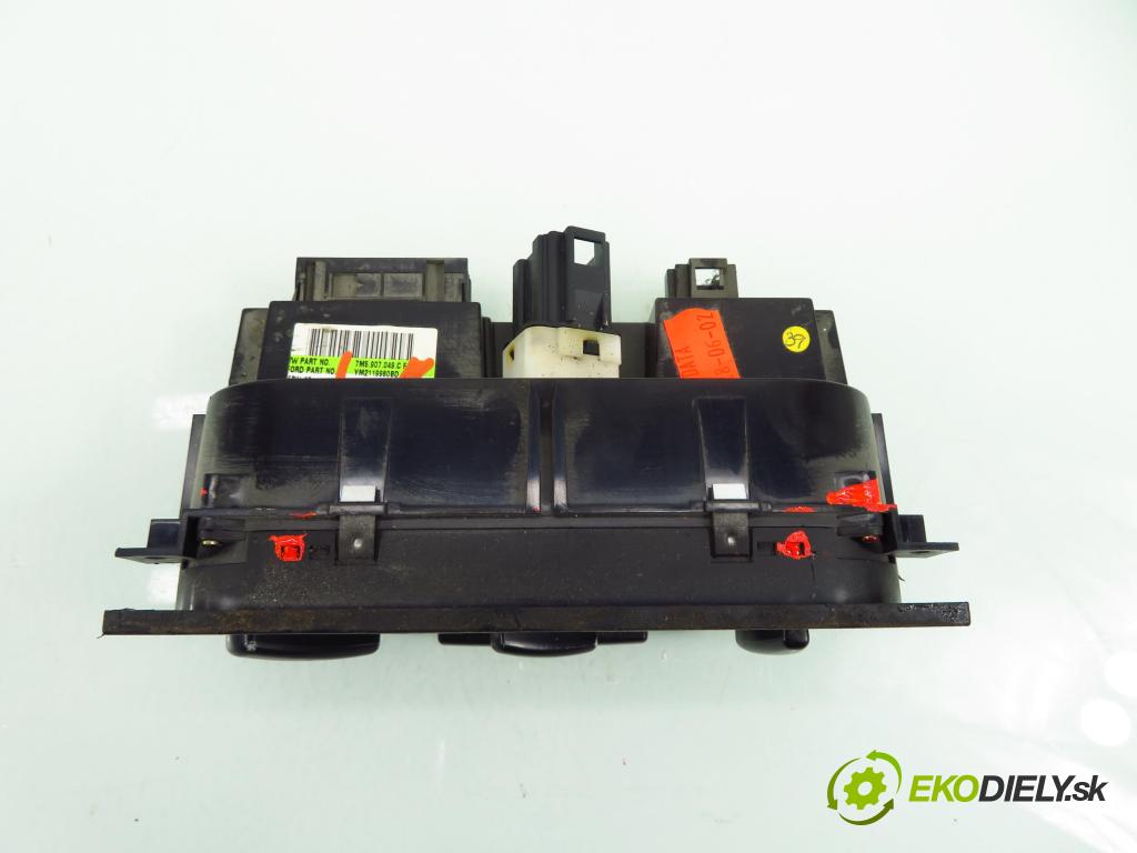 FORD GALAXY (WGR) MINIVAN 2002 85,00 2.0 i DOHC 116 - NSE 1998,00 Panel topení KLIMATIZACE: 7M5907049C ; YM2119980BD