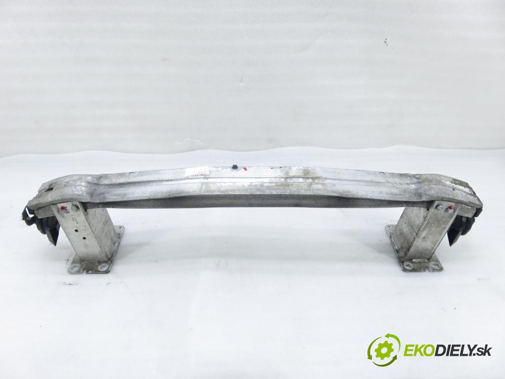 AUDI A5 (8T3) COUPE 2009 140,00 2.7 TDI - CGKA 2698,00 výztuha PŘEDNÍ 8K0807113B