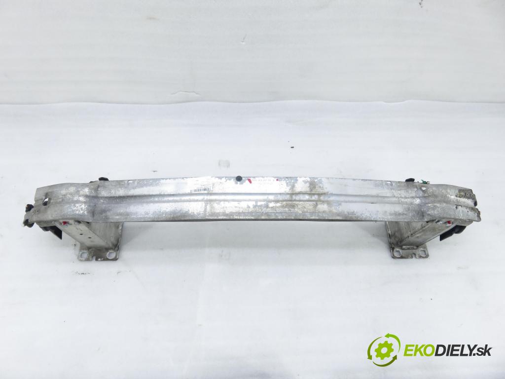 AUDI A5 (8T3) COUPE 2009 140,00 2.7 TDI - CGKA 2698,00 výztuha PŘEDNÍ 8K0807113B