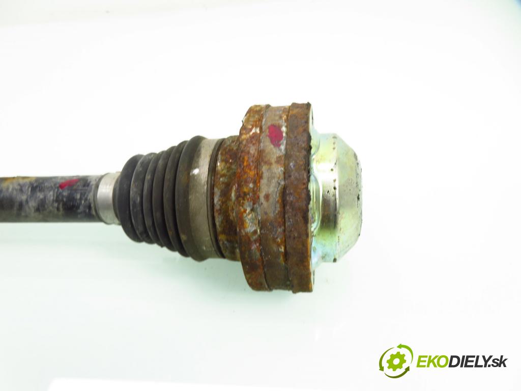 AUDI Q5 (8R) SUV 2010 176,00 3.0 TDI quattro - CCWA 2967,00 Poloos LT 8R0501203C