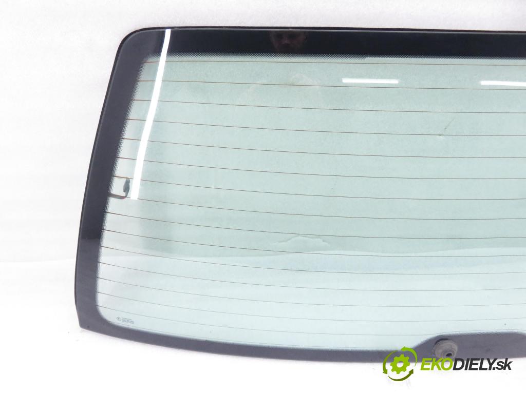 VW GOLF IV Variant (1J5) KOMBI 2002 74,00 1.9 TDI PD 101 - AXR 1896,00 Okno zadné kapota 