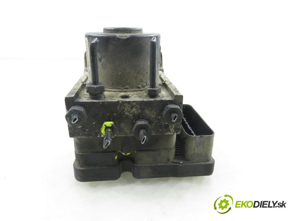 FORD FIESTA VI Van HB 2010 51,00 1.4 TDCi - KVJA 1399,00 pumpa ABS 06210955813 ; 8V512M110AD ; 06210213174 (Pumpa ABS)