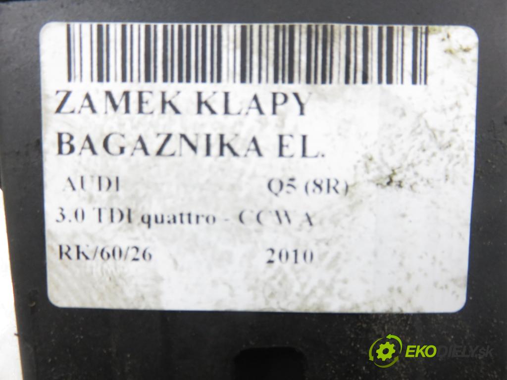 AUDI Q5 (8R) SUV 2010 176,00 3.0 TDI quattro - CCWA 2967,00 zámok dveří kufr EL. 8R0827505