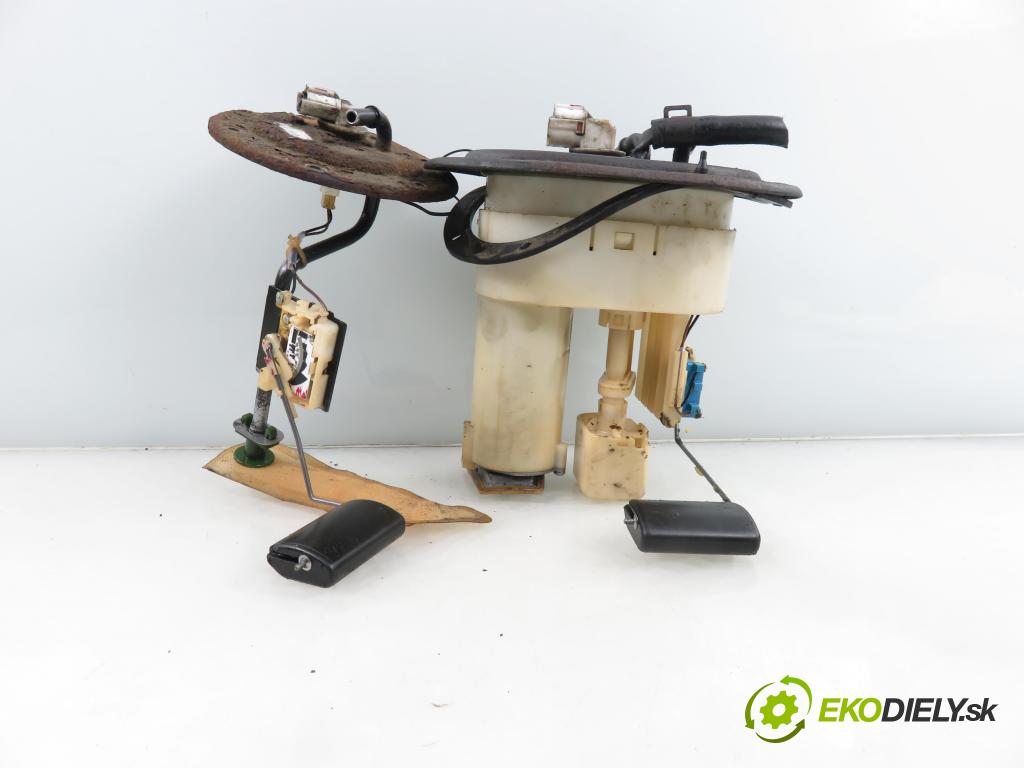 HYUNDAI TUCSON (JM) SUV 2006 83,00 2.0 CRDi 4WD 113 - D4EA 1991,00 Pumpa paliva 311102E900 ; 311302E900