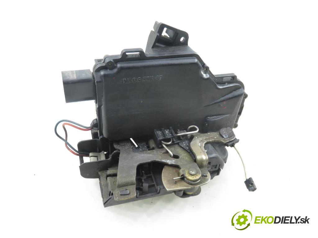 SKODA OCTAVIA I (1U2) LIFTBACK 2000 66,00 1.9 TDI 90- AGR 1896,00 zámok 3B4839115A