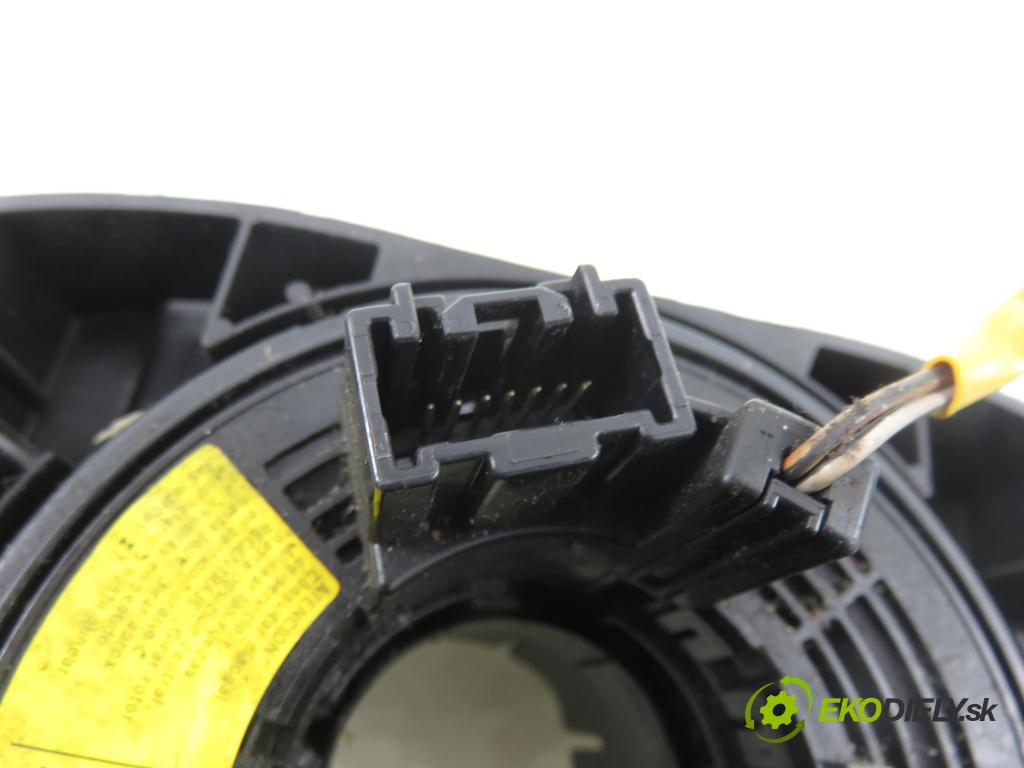 FORD FIESTA VI Van HB 2010 51,00 1.4 TDCi - KVJA 1399,00 PAKA/ŘAZENÍ/SADA: 8A6T13335CC ; 8A6T13N064GG ; 8A6T14A664AD