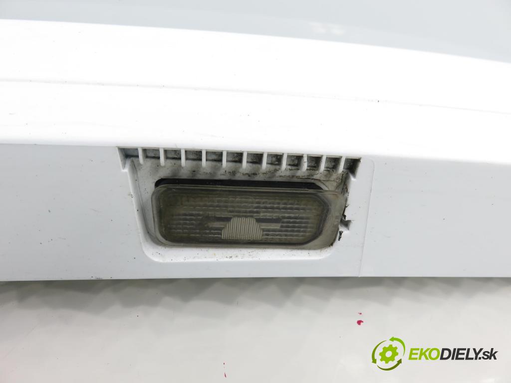 FORD FIESTA VI Van HB 2010 51,00 1.4 TDCi - KVJA 1399,00 zadní část - čelo dveří kufr 8A61A43404BHW