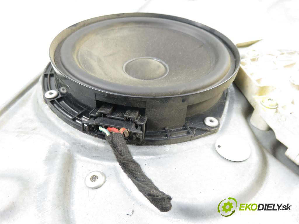 SEAT IBIZA III (6L1) HB 2003 55,00 1.4 16V - BBY 1390,00 mechanismus oken 6L4837751CN ; 6L4837755P ; 6Q2959802A