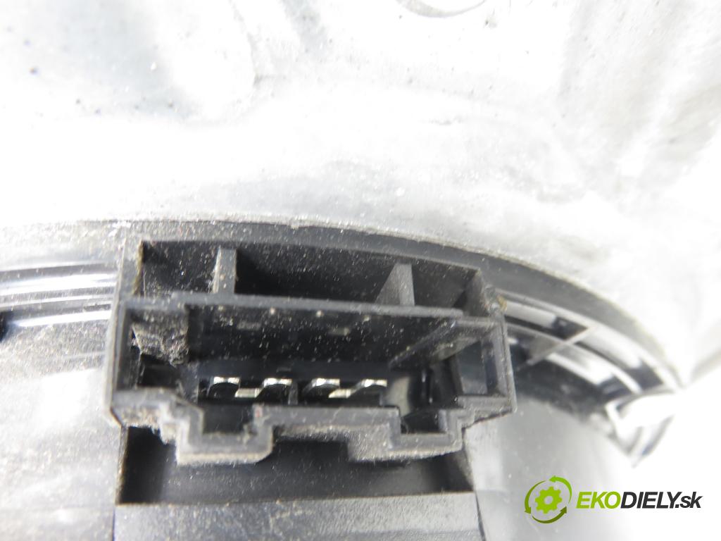 SEAT IBIZA III (6L1) HB 2003 55,00 1.4 16V - BBY 1390,00 mechanismus oken 6L4837751CN ; 6L4837755P ; 6Q2959802A